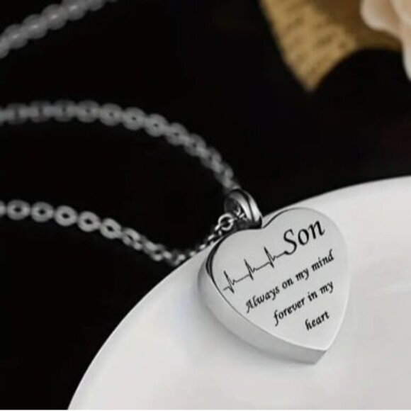 Angel Wings Heart Urn Ashes Necklace for Women Men Heart  Sister Memory Heart Cremation Urn Pendant Necklace For Ashes